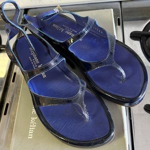 Real patent leather blue Stephane Kélian 90s thong style sandals